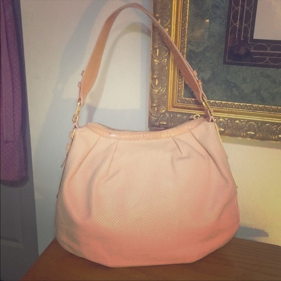 Tosca Blu Leather hobo in pastel pink